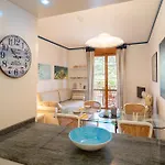 Guesthost - Terrace With Parking & Shared Pool شقة *