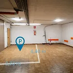 Guesthost - Terrace With Parking & Shared Pool * بورديغيرا